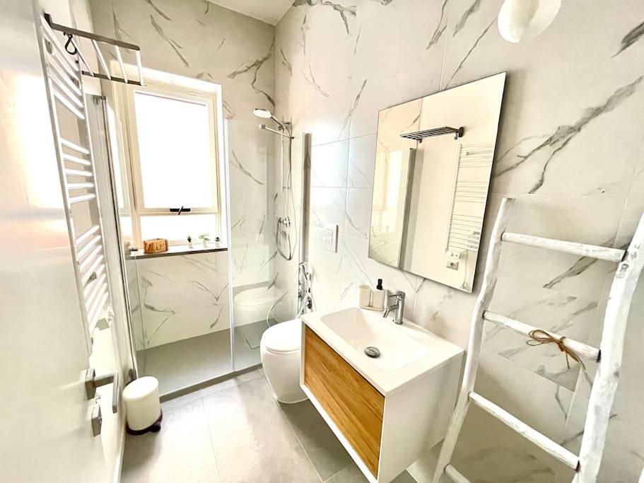 Mare&Citta House Apartment Bari Bagian luar foto